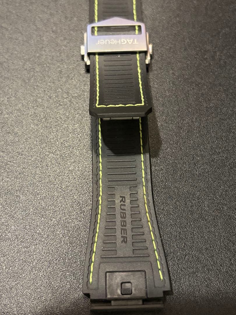 【美品】タグホイヤーコネクテッド 交換用ベルト ラバー×ステッチ