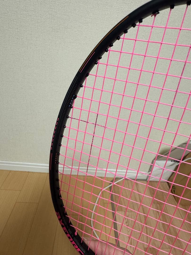 バドミントンラケット リーニン　AXFORCE80ケース付き