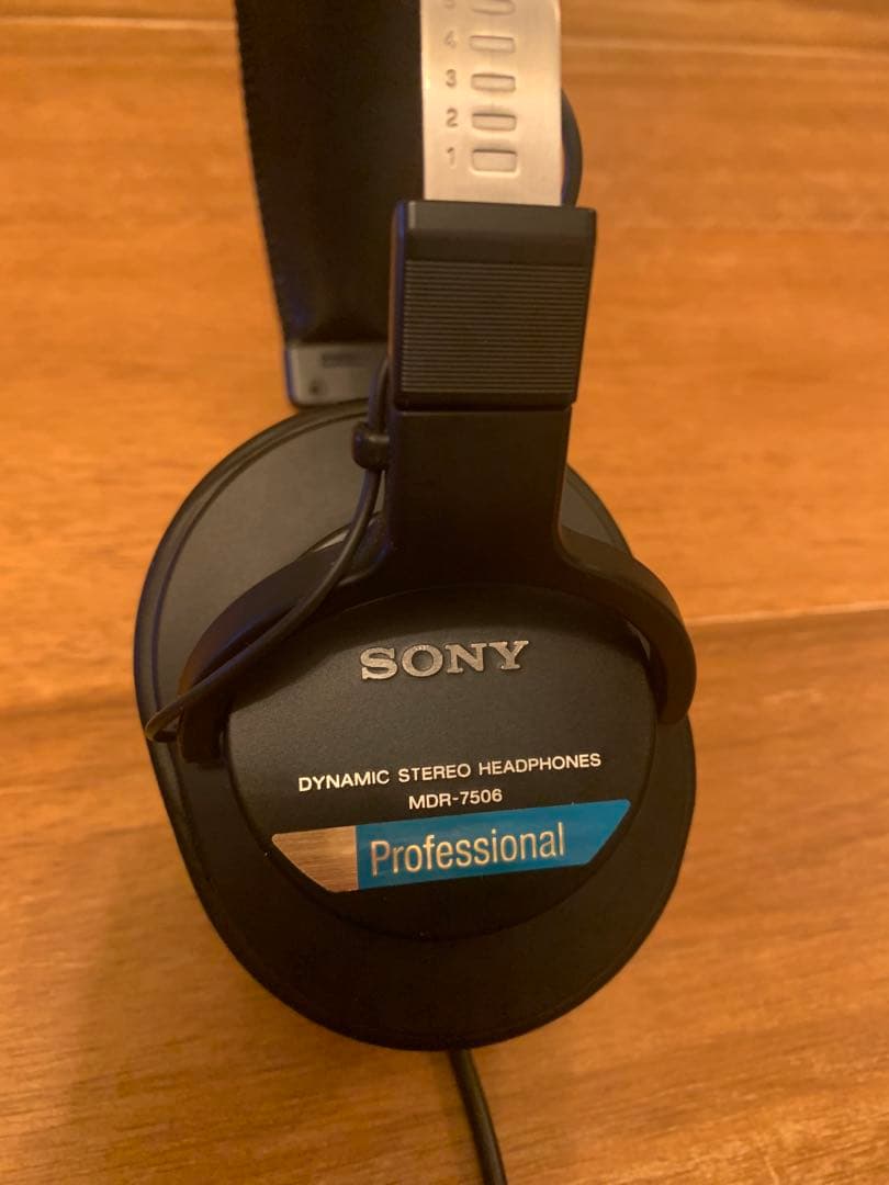 【halu】SONY MDR-7506 スタジオモニターヘッドフォン