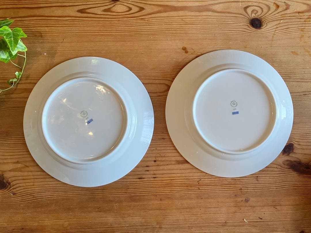 ロイヤルコペンハーゲン　ホワイトフルーテッドハーフレース　22プレート×2