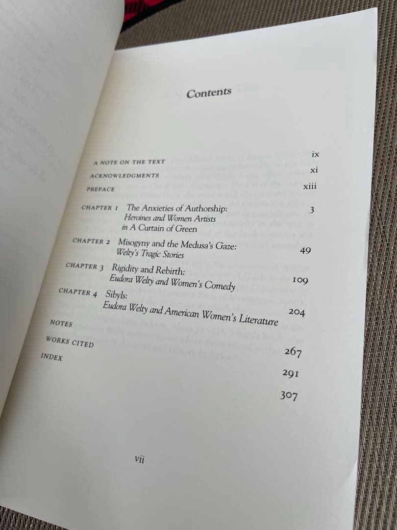 洋書 The Heart of the Story: Eudora Welty