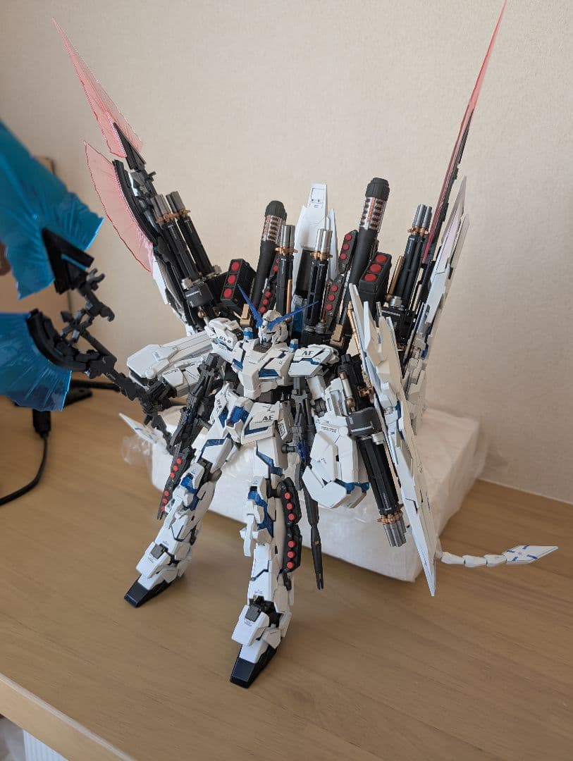 MG 1/100 ユニコーンガンダム ペルフェクティビリティ ディバイン 換装