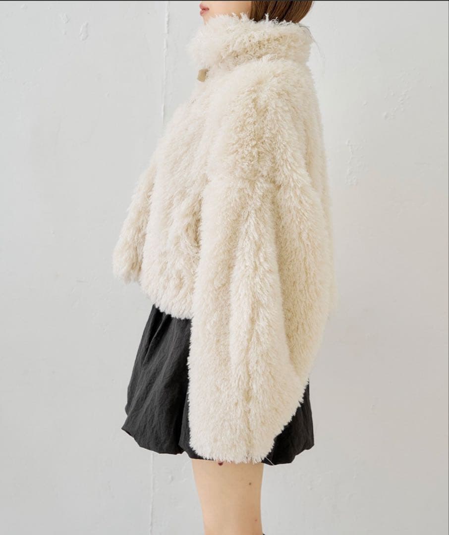 【新品未使用】Chico ファーコート