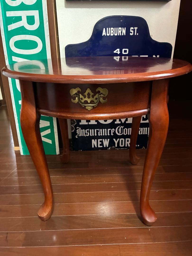 leonoahです　家具　丸　コーヒー　センター　ソファー　テーブル　猫脚