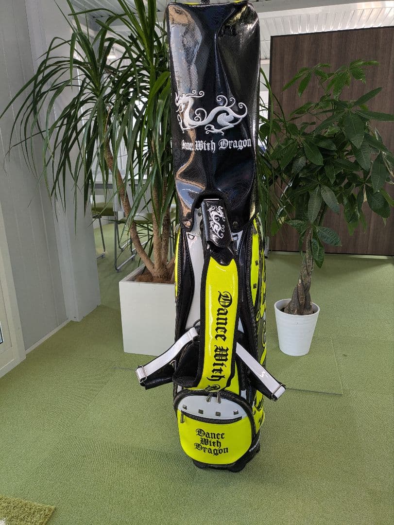 ダンスウィズドラゴン　キャディーバッグ☆