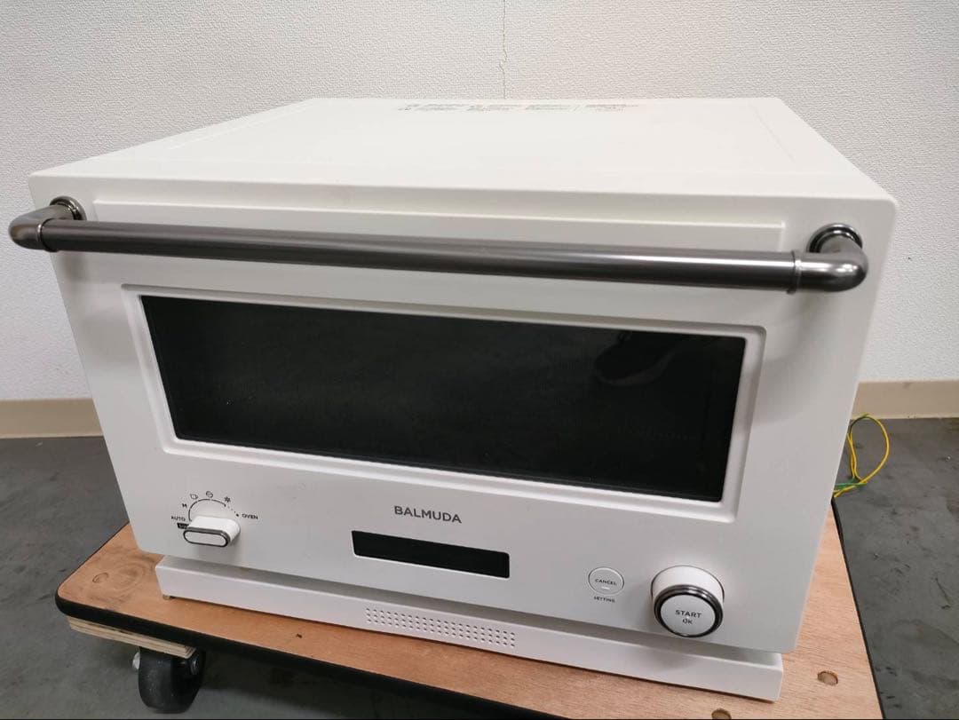 M7/1212y02 2023年製バルミューダ オーブンレンジ K09A-WH