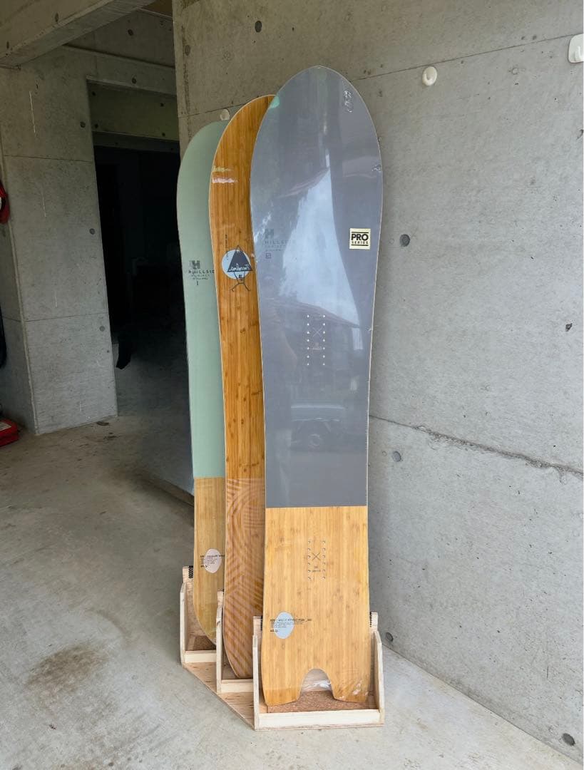 [注文受付ページ]スノーボード　ディスプレイスタンド　3連