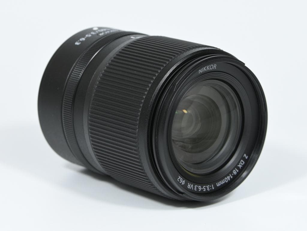 【ほぼ新品】 Nikon Z DX 18-140mm F3.5-6.3 VR