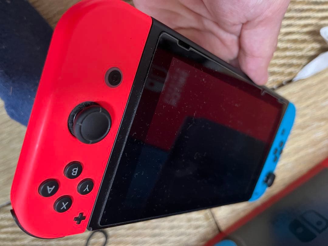 Nintendo Switch スイッチ　本体　ネオンブルー/ネオンレッド