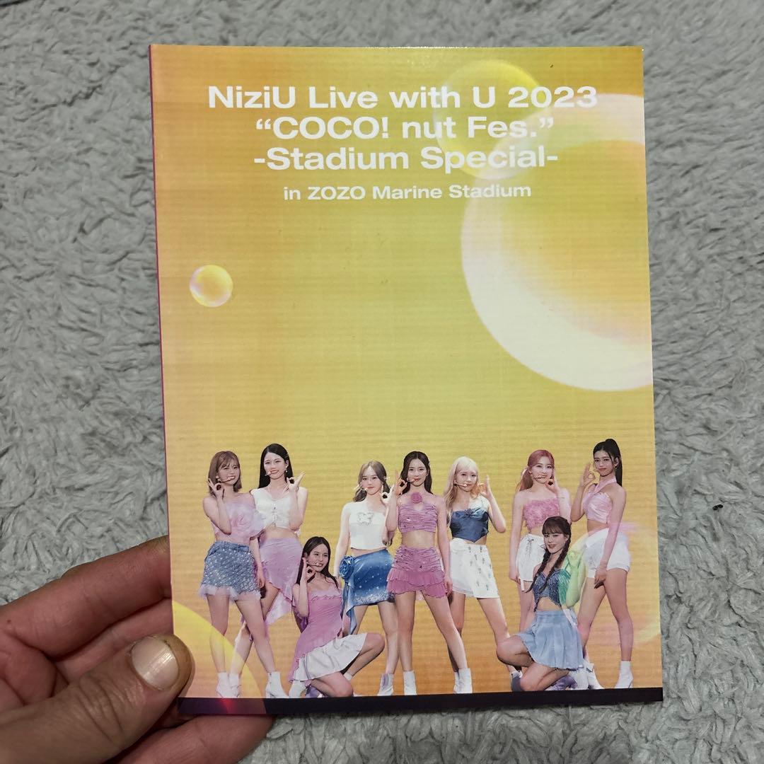 NiziU/NiziU Live with U 2023\"\"COCO!nut …
