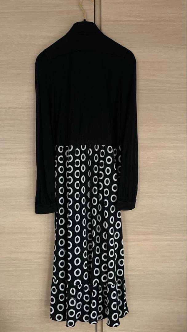 LOUIS VUITTONワンピース　34 ブラック×水玉