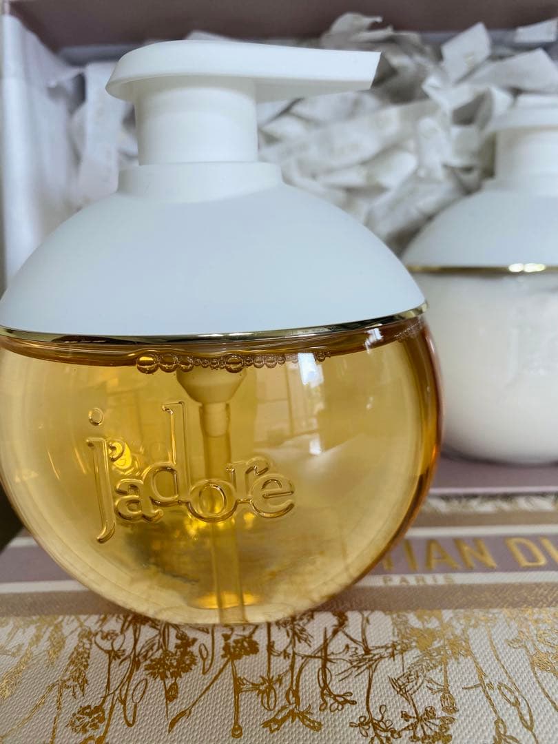 新品Diorジャドール①ボディミルク ②シャワージェル　プレステージおまけ付