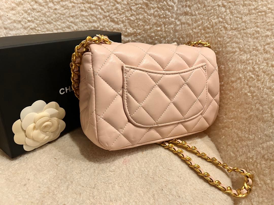 CHANEL ノベルティ　ミルクピンク　ショルダーバッグ