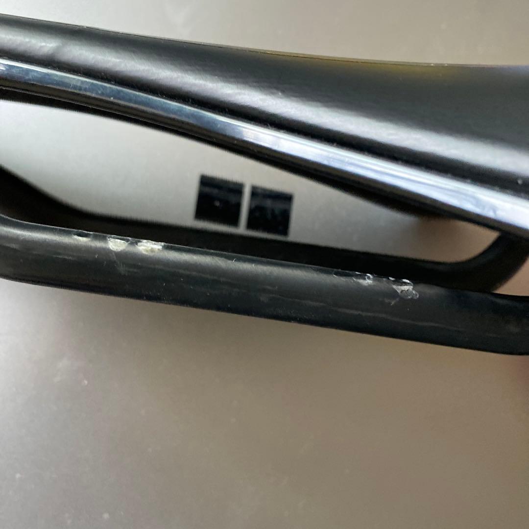 BONTRAGER カーボンレールサドル