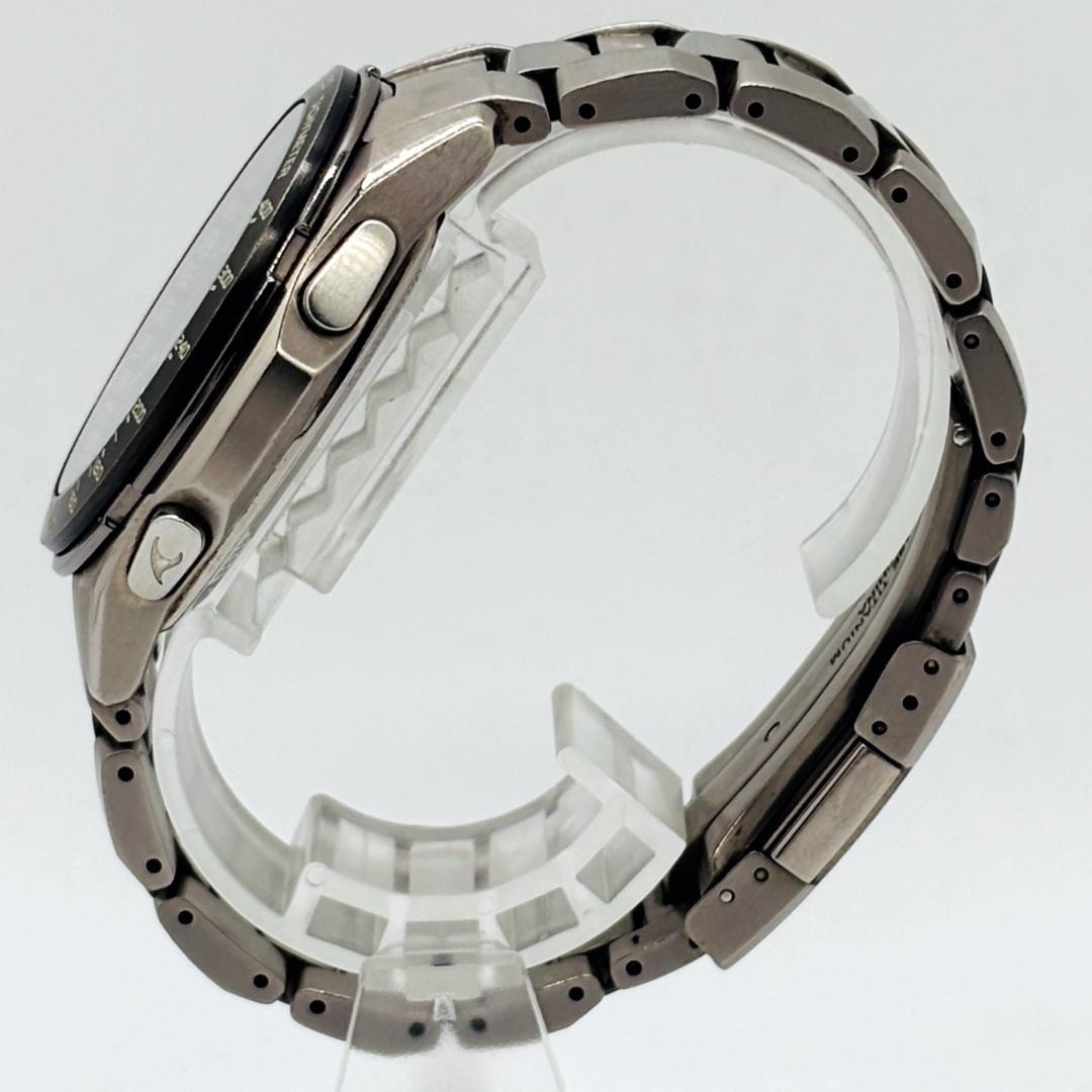 【動作良好】カシオ オシアナス チタニウム 電波時計 ソーラー充電 電波ソーラー