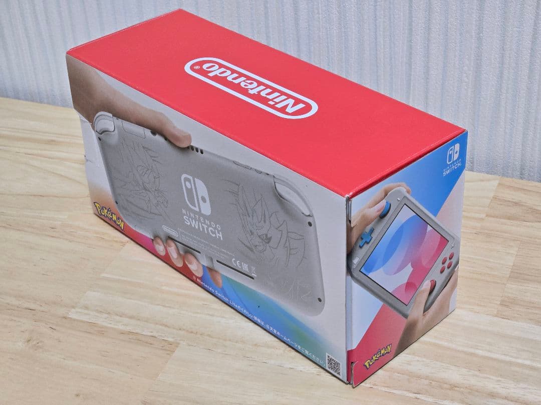【美品】Nintendo Switch Lite 本体 ザシアン　ザマゼンタ