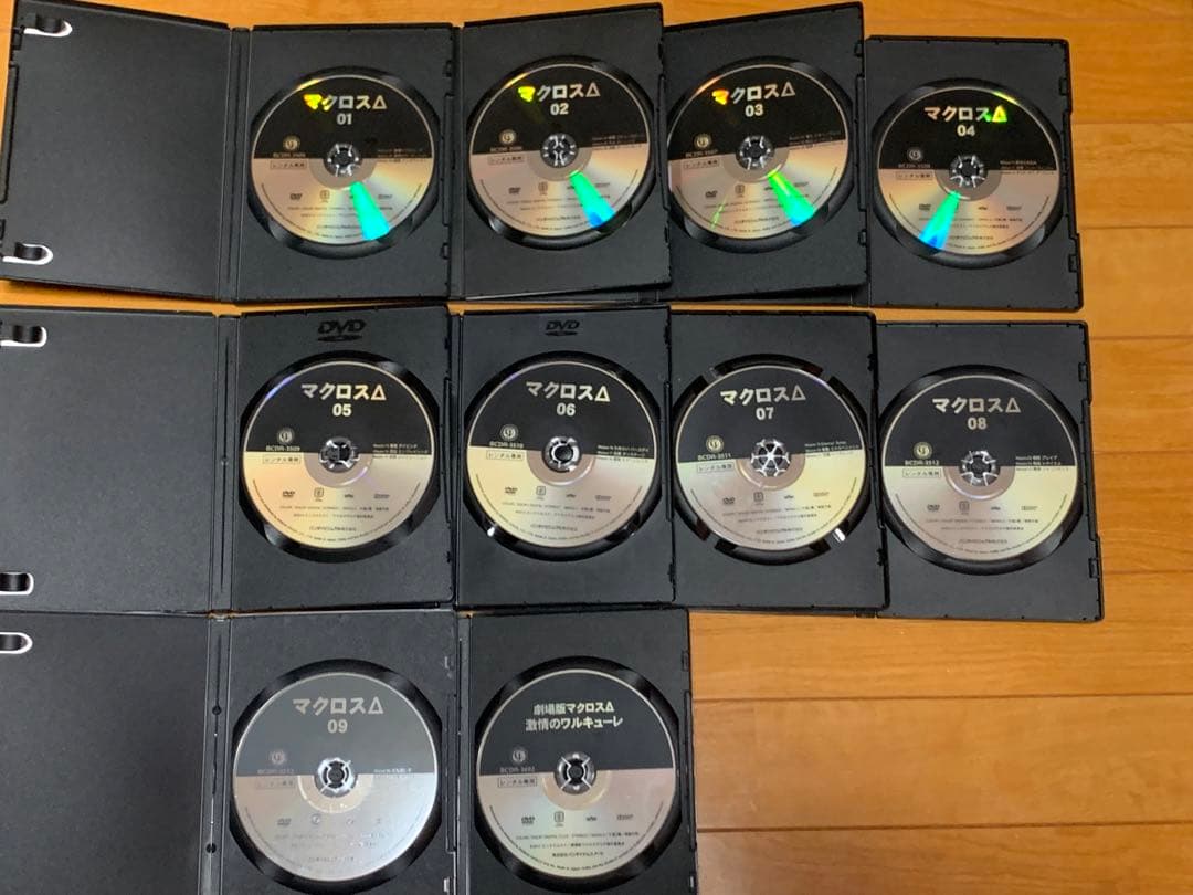 【送料無料】マクロスデルタ TVシリーズ&劇場版 DVD 10点セット