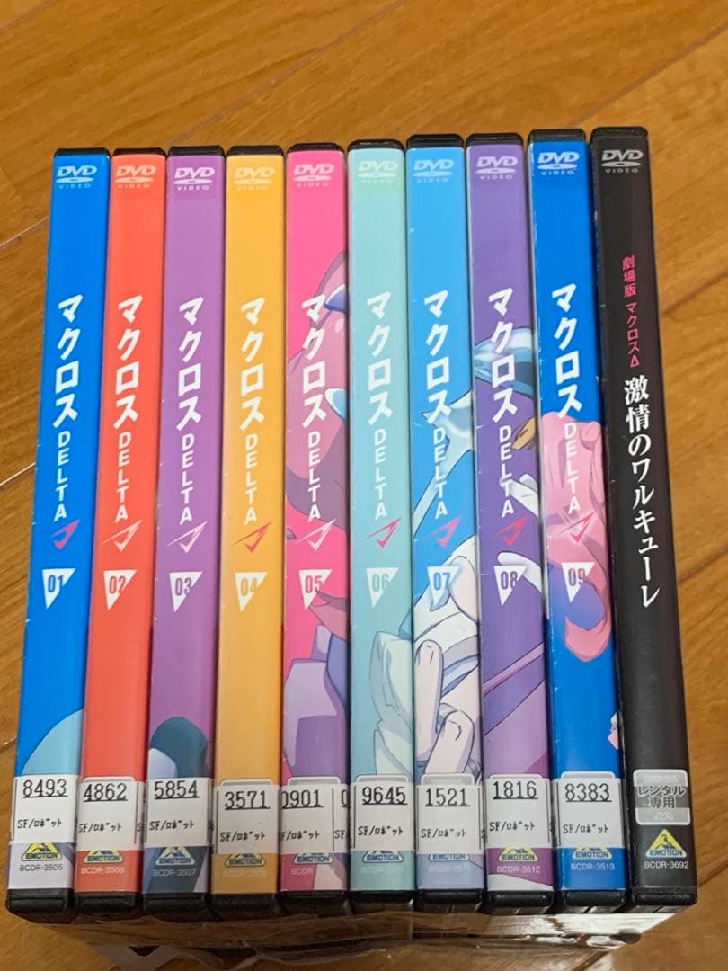 【送料無料】マクロスデルタ TVシリーズ&劇場版 DVD 10点セット