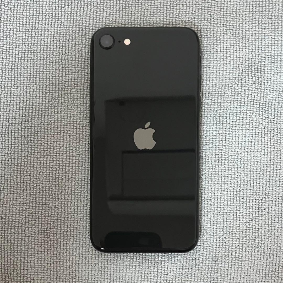 【ジャンク品】iPhoneSE 第二世代 128GB ブラック