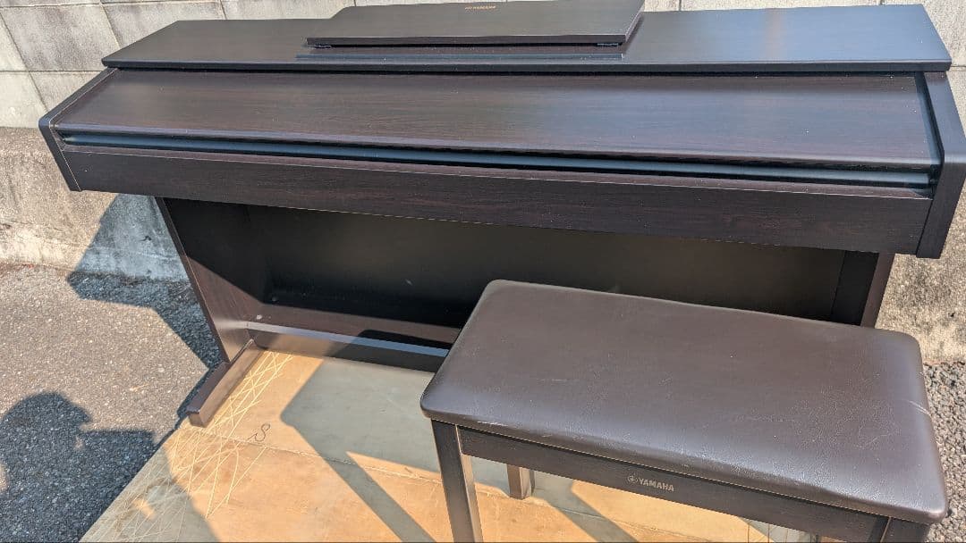 送料込み YAMAHA ARIUS 電子ピアノ YDP-143 2018年購入