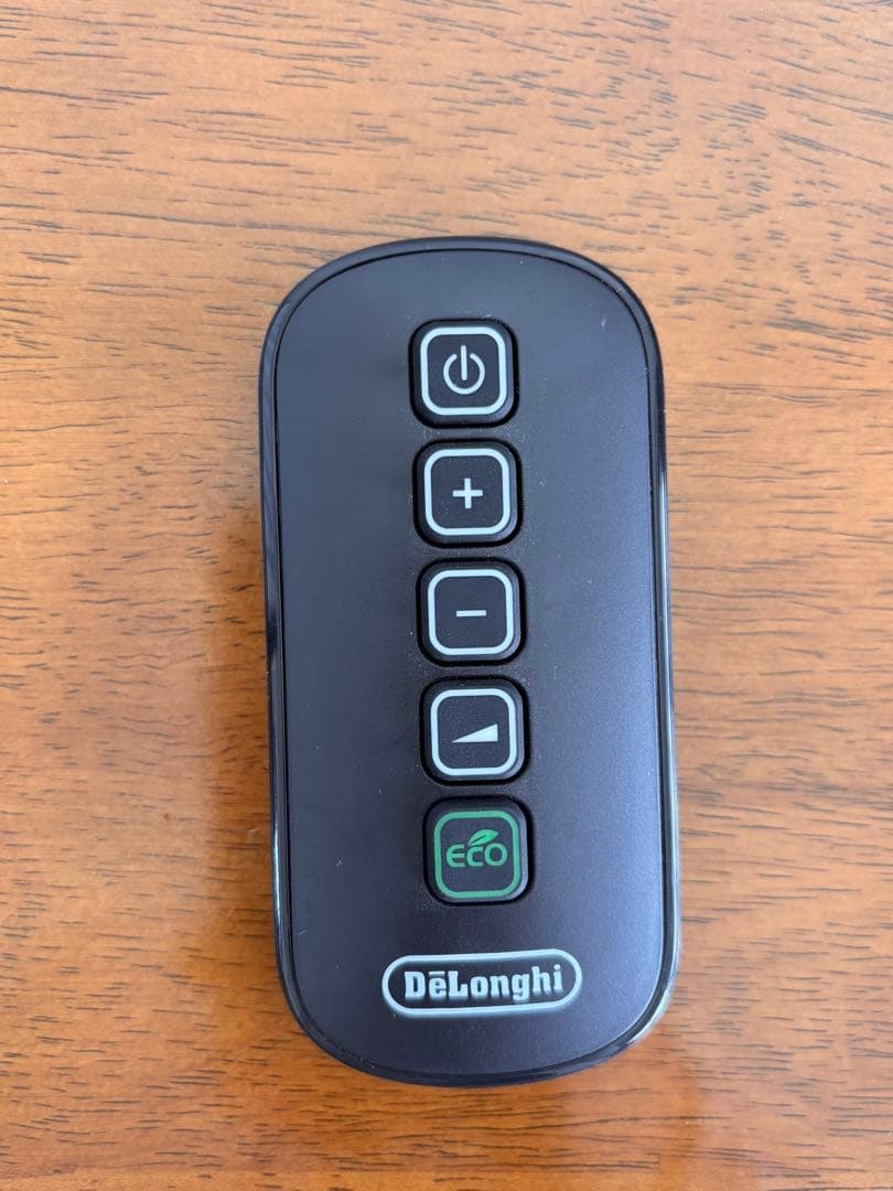 【美品】MDHU15-BK デロンギ　マルチダイナミックヒーター