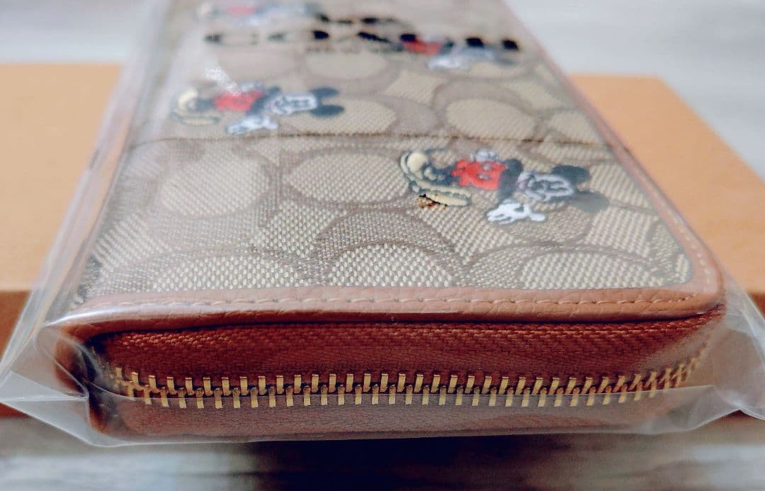 新品 COACH コーチ ラウンドファスナー 財布 ミッキーマウス シグネチャー
