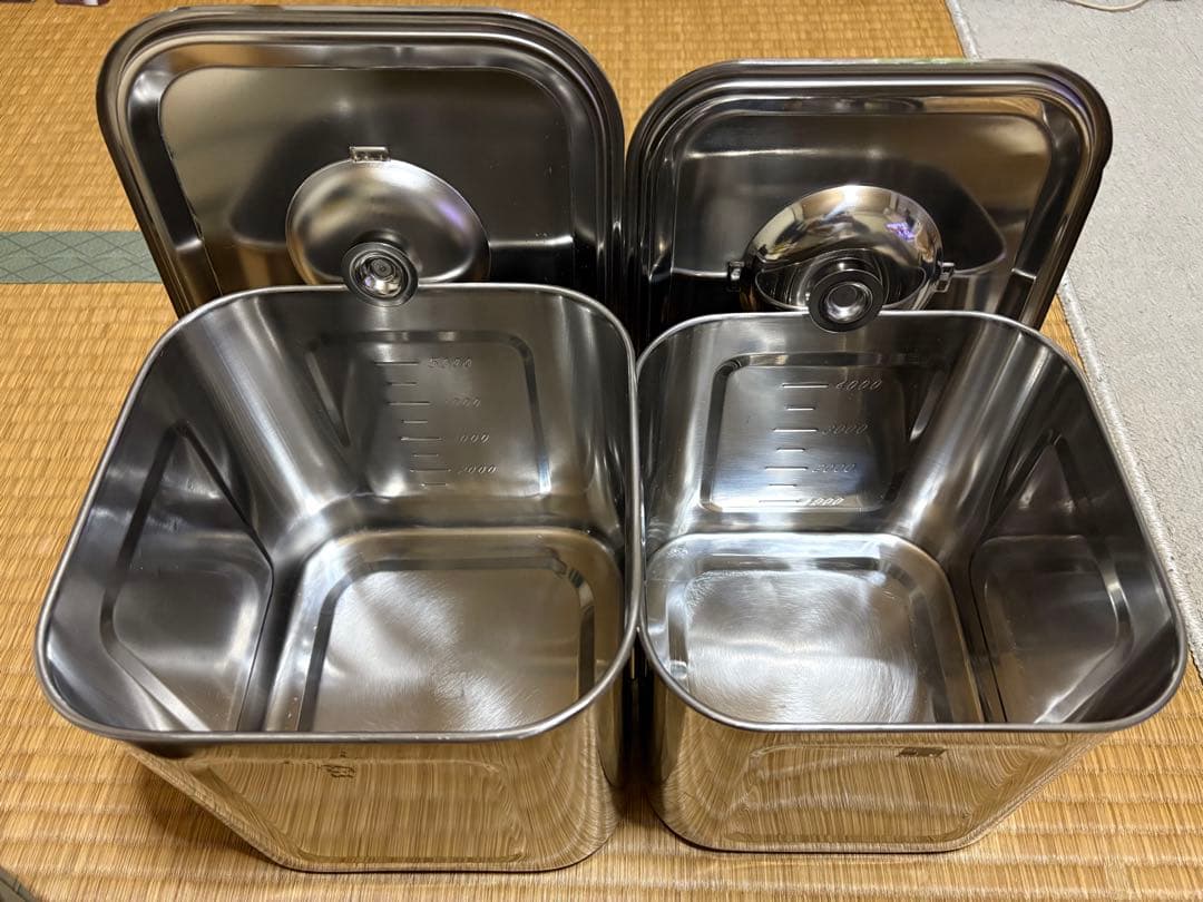 モリブデン深型角キッチンポット　目盛付　19.5cm&18cmセット