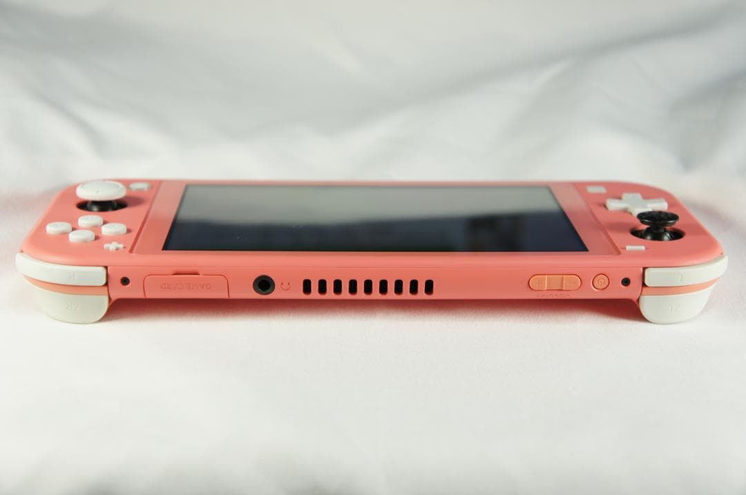 Nintendo Switch Lite HDH-001［コーラル］