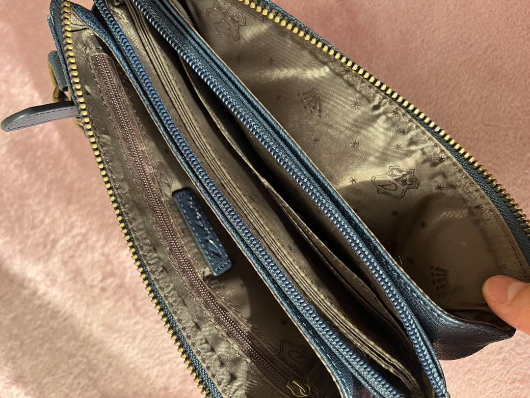 Dakota　ダコタ　アミューズ　お財布ポシェット　ショルダー バッグ 斜め掛け