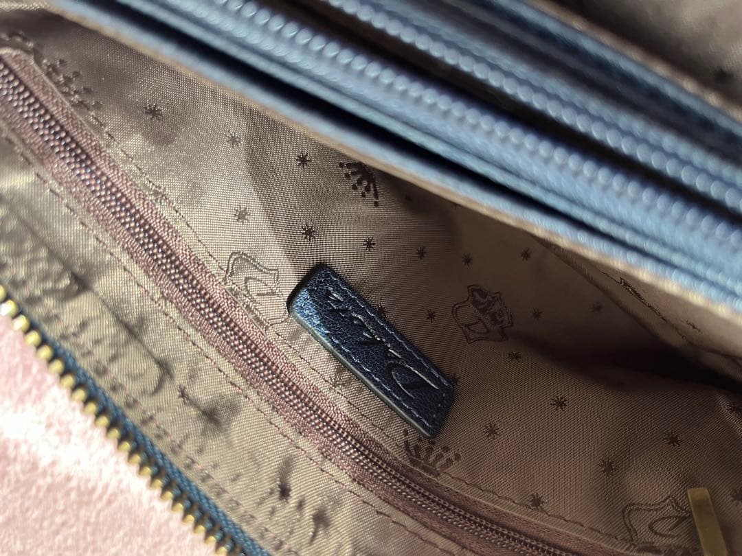 Dakota　ダコタ　アミューズ　お財布ポシェット　ショルダー バッグ 斜め掛け