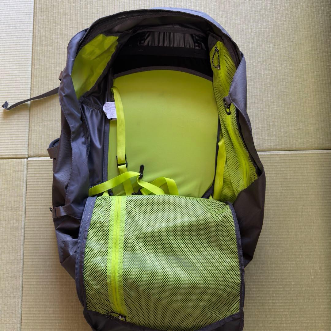 OSPREY ファーポイント70トラベルパック オスプレFarpoint海外旅行