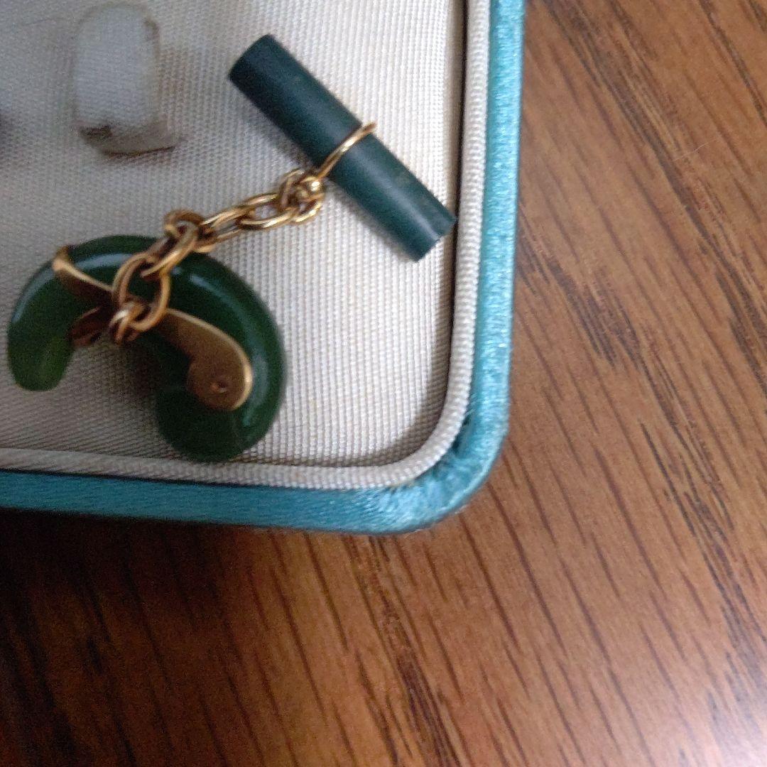 翡翠 緑色 フック型カフリンクス