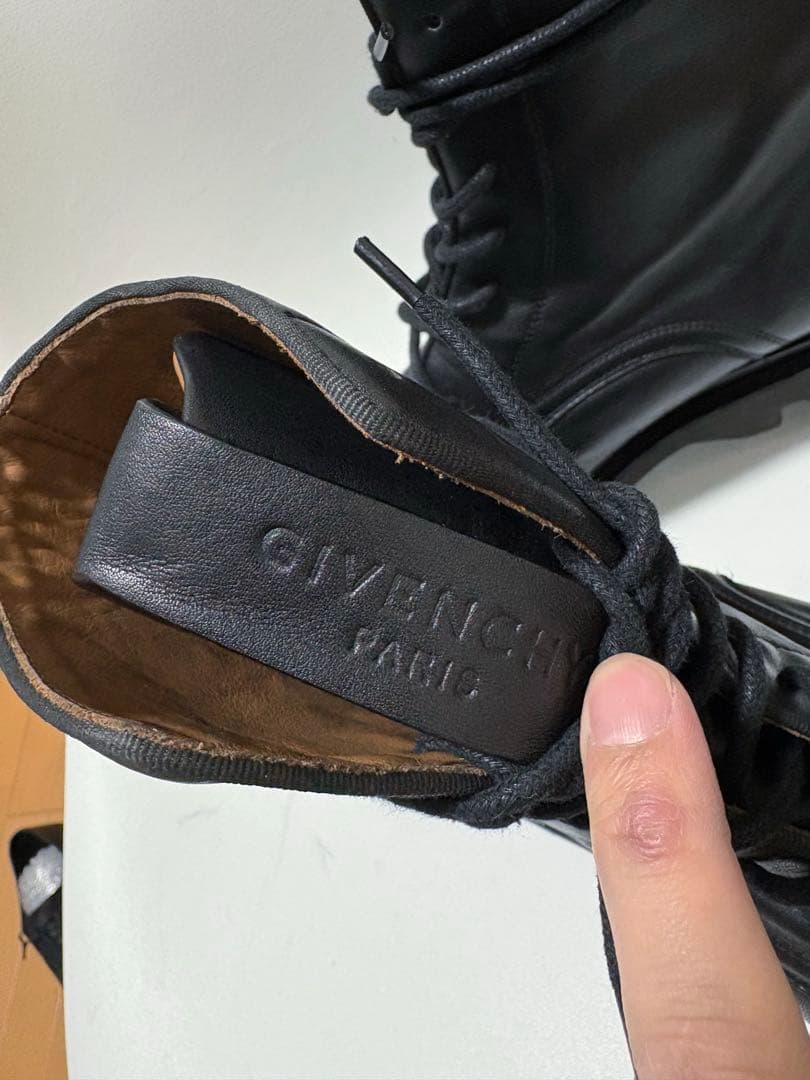 美品Givenchy レースアップ　コンバットブーツサイズ　8