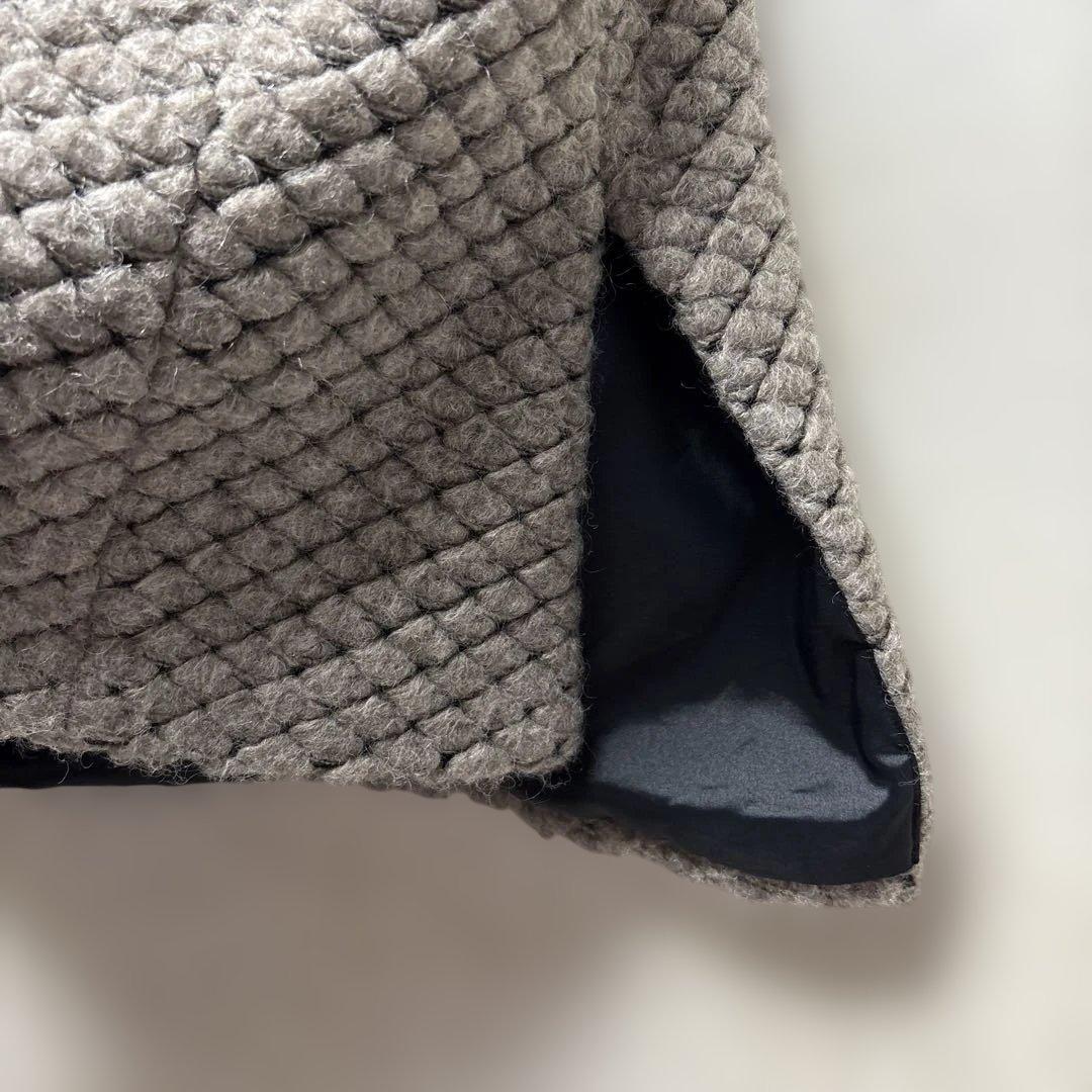 【LE PHIL】　Vネック　ベスト