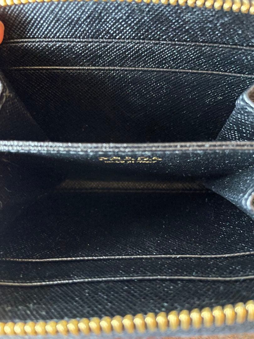 PRADA プラダ ケース サフィアーノ ブラック 1MM268