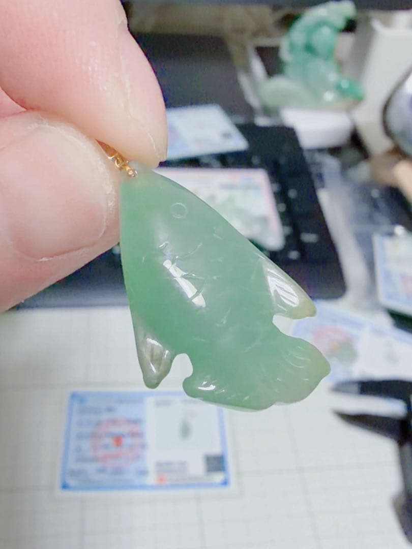 CS-0068天然本翡翠《本物保証》翡翠ペンダント K18