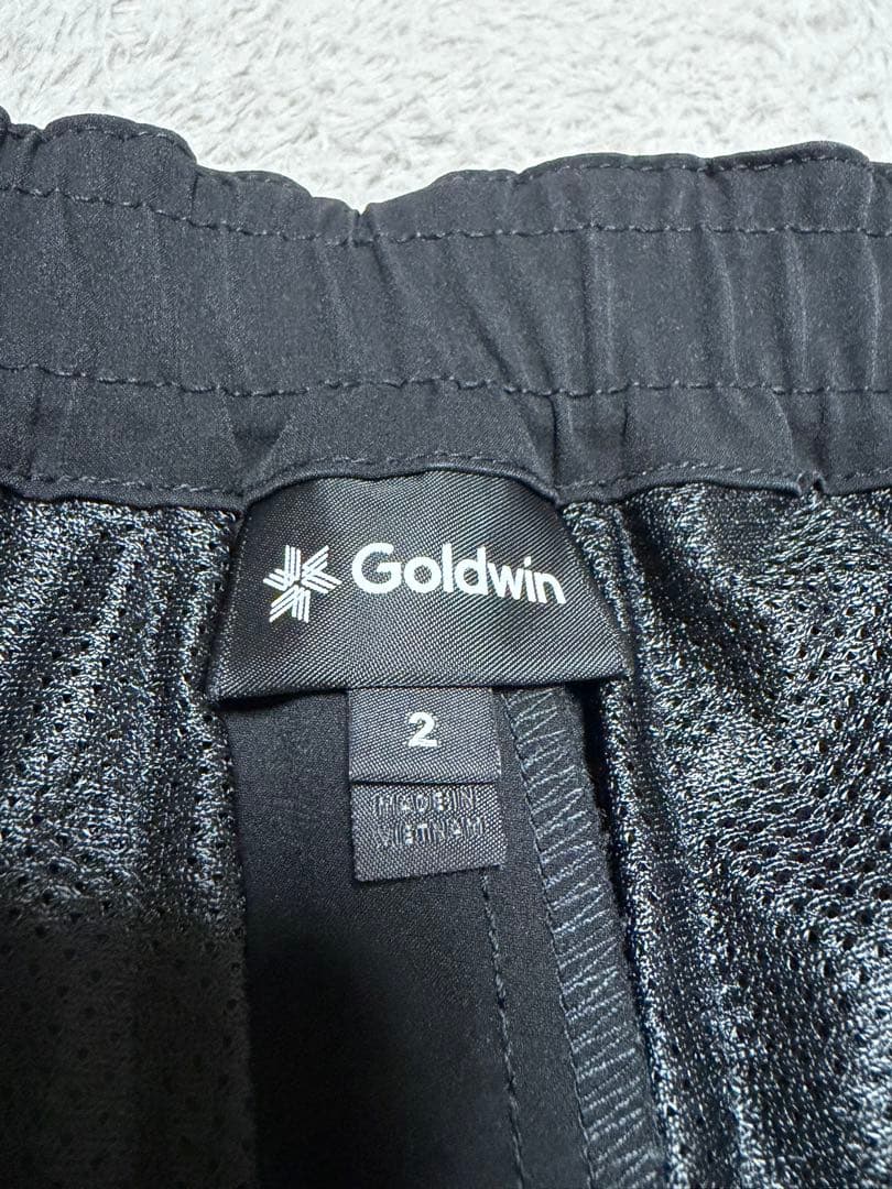 【美品】ゴールドウイン ワンタックテーパードストレッチパンツ ブラック サイズ2