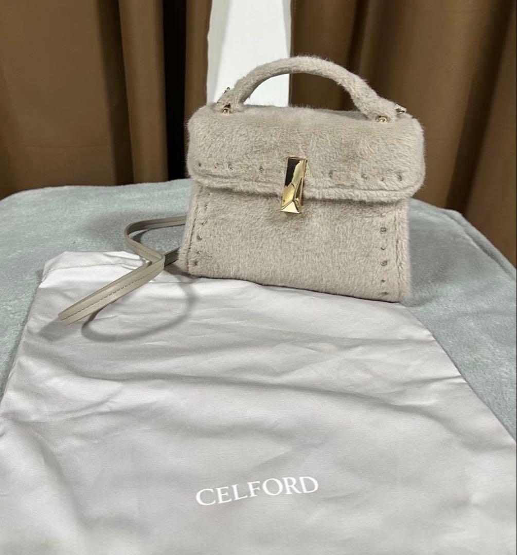 【24時間以内発送】セルフォード 【リュタン】ビジュースタッズファーポシェット