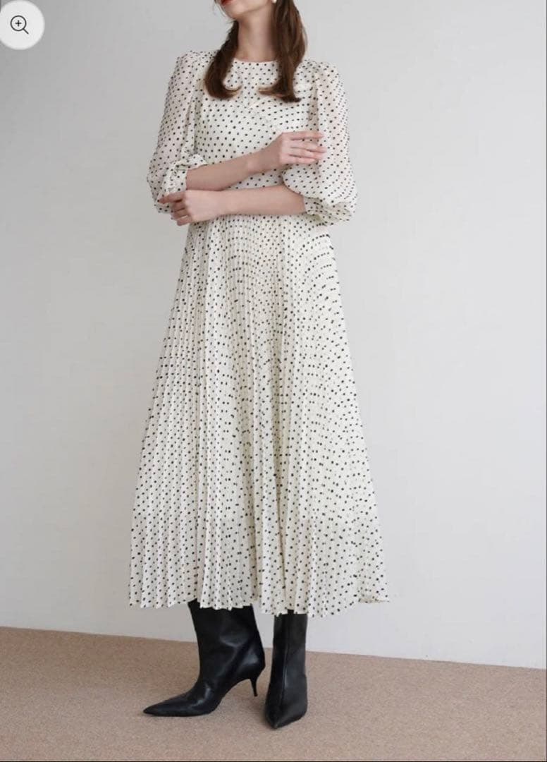 （極美品）ackaドットワンピース