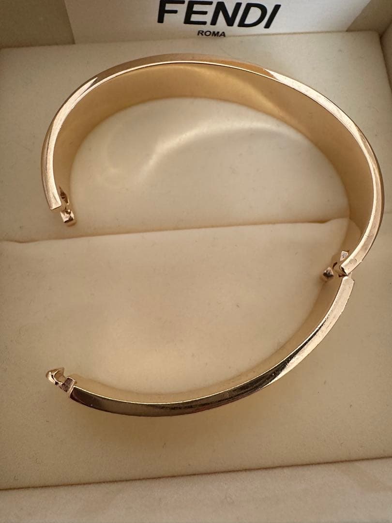 FENDI ズッカ柄　フォーエバー フェンディ ブレスレット