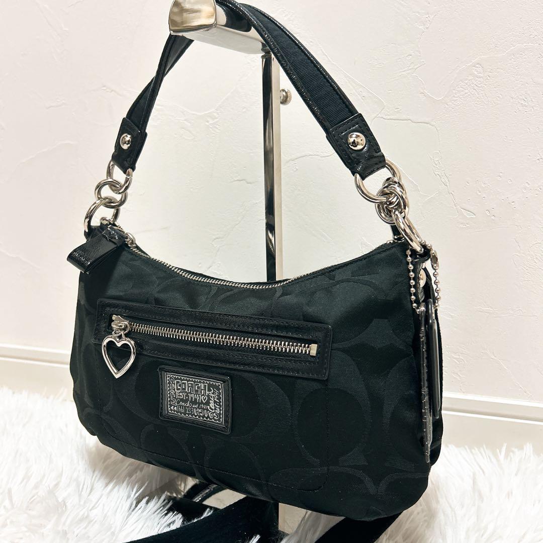 COACH ブラック ショルダーバッグ ポピーシグネチャー 2way チャーム