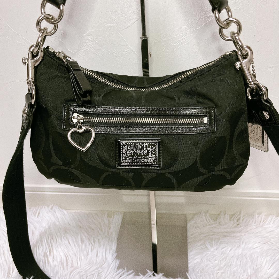 COACH ブラック ショルダーバッグ ポピーシグネチャー 2way チャーム
