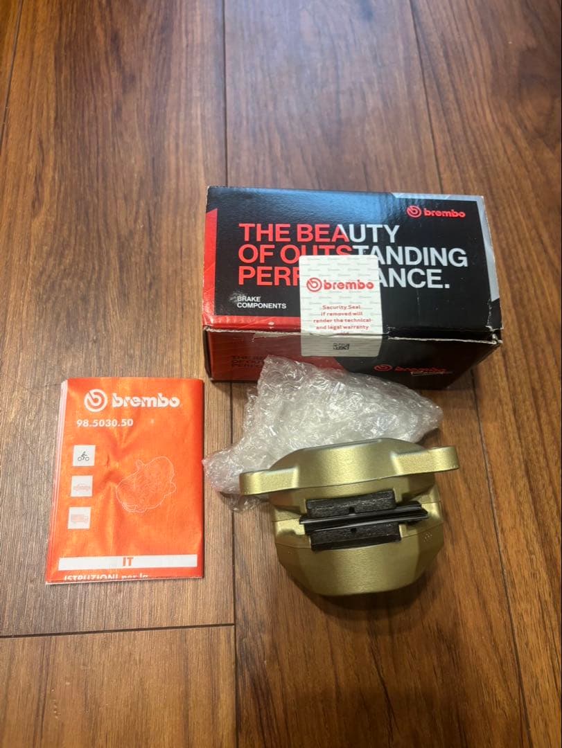 Brenbo ブレンボ リアブレーキキャリパー