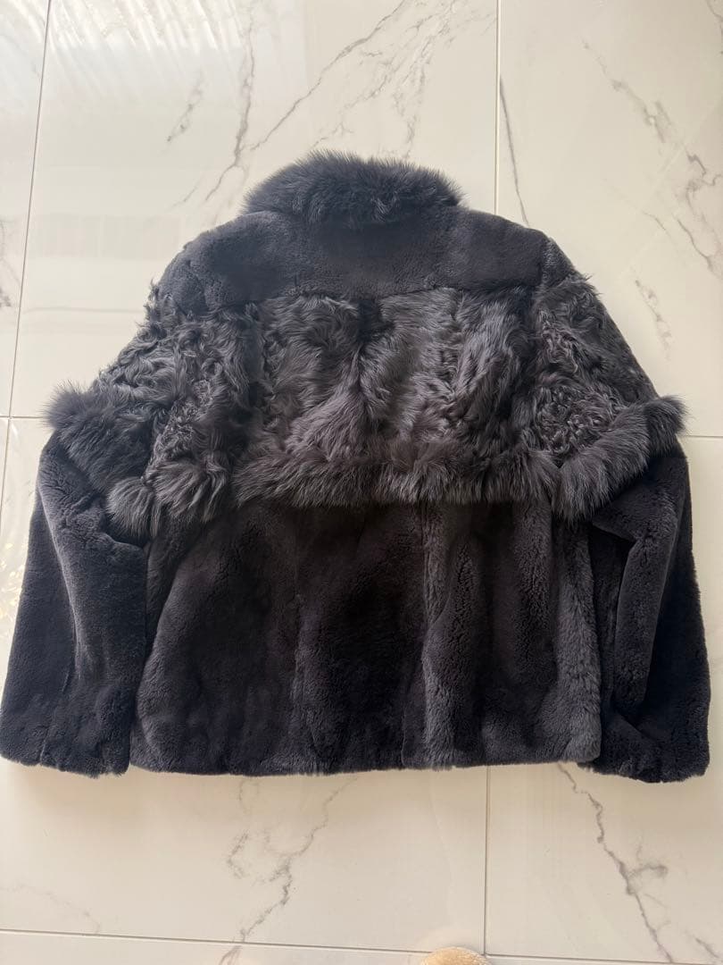 ダークグレー ファーショートジャケット
