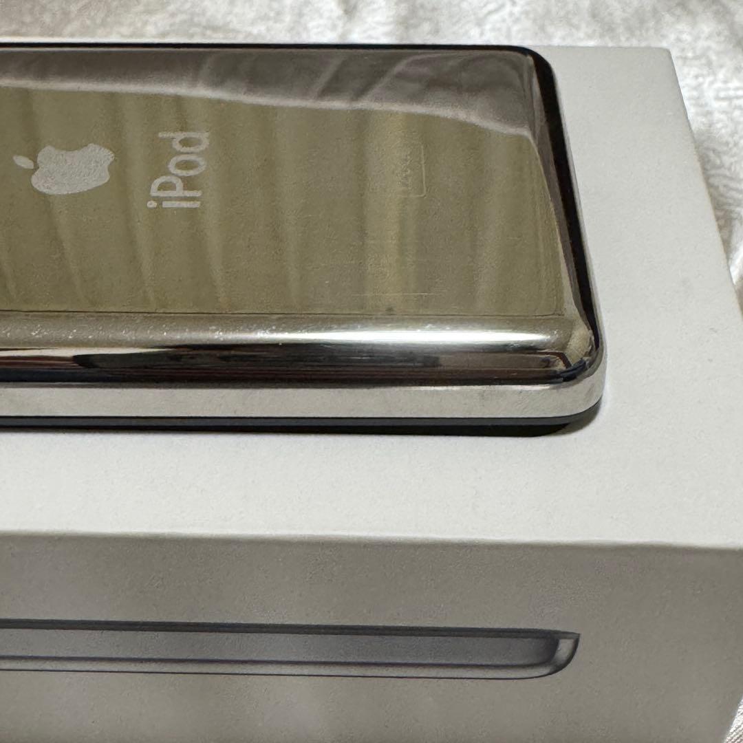 「美品」Apple iPod Classic 120GB ブラック　箱付き