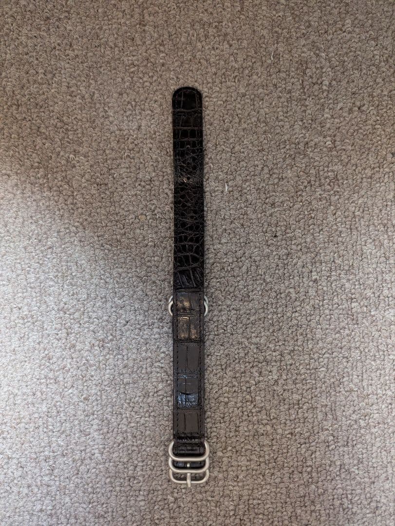 THE SOLE NATOベルトクロコダイルブラウン（シルバー）