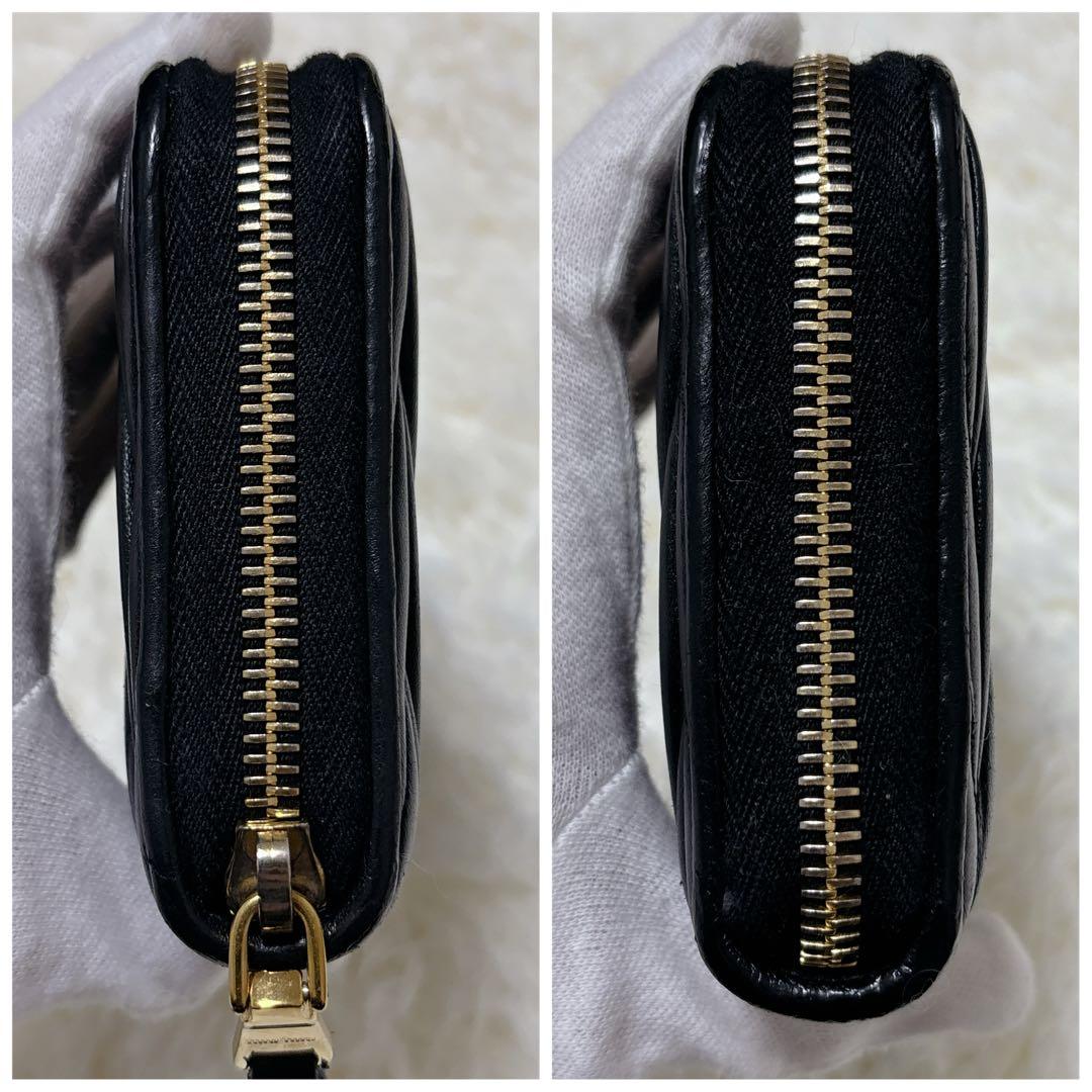 miumiu♡マテラッセ ブラック 長財布 ラウンドファスナー ゴールドロゴ 黒