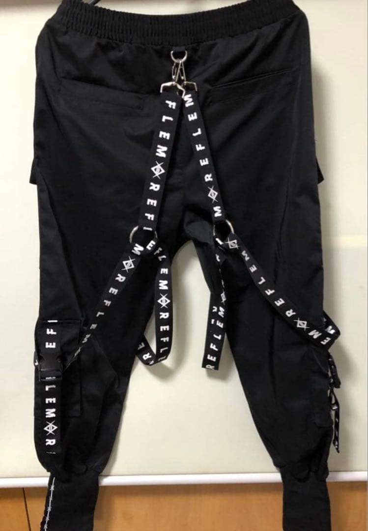 【美品】REFLEM/レフレム ハーネスロゴテープデザインカーゴパンツ