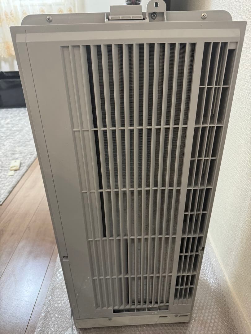 コロナルームエアコンウインド形冷房専用型式CW-1618 2018年製