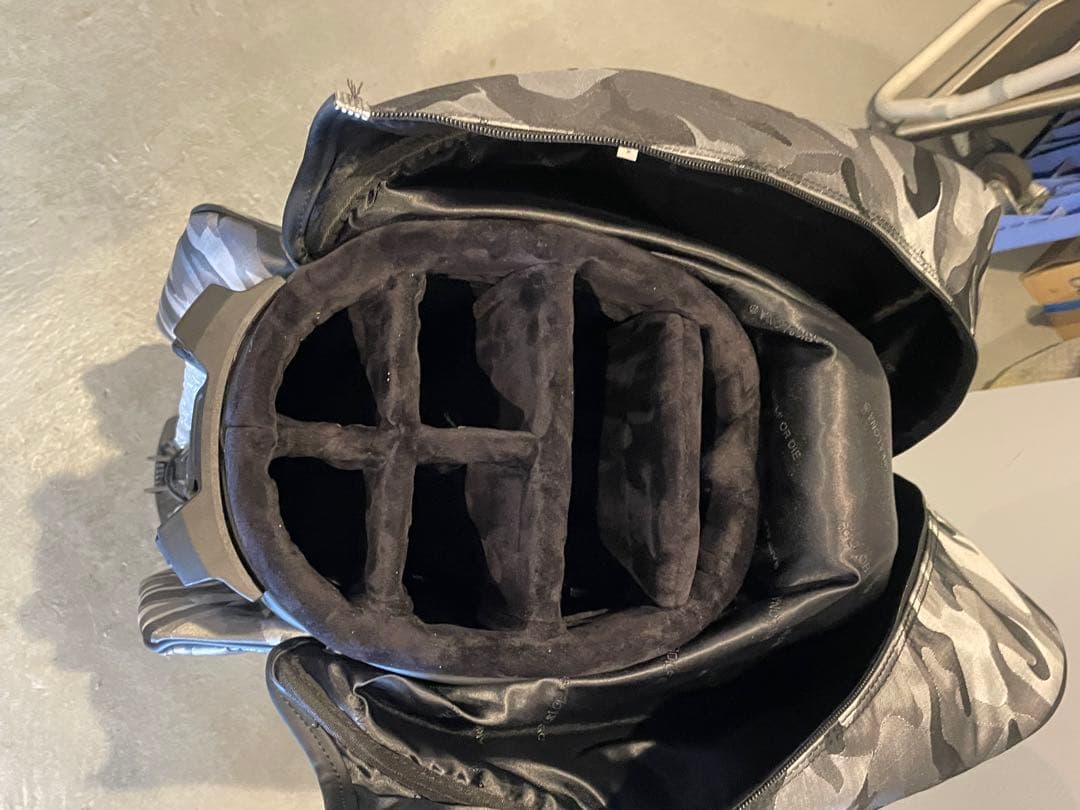 MARK & LONA 最新キャディバッグ　完売品